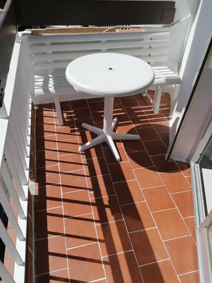 Estudio Sagitario Benalmadena Bagian luar foto