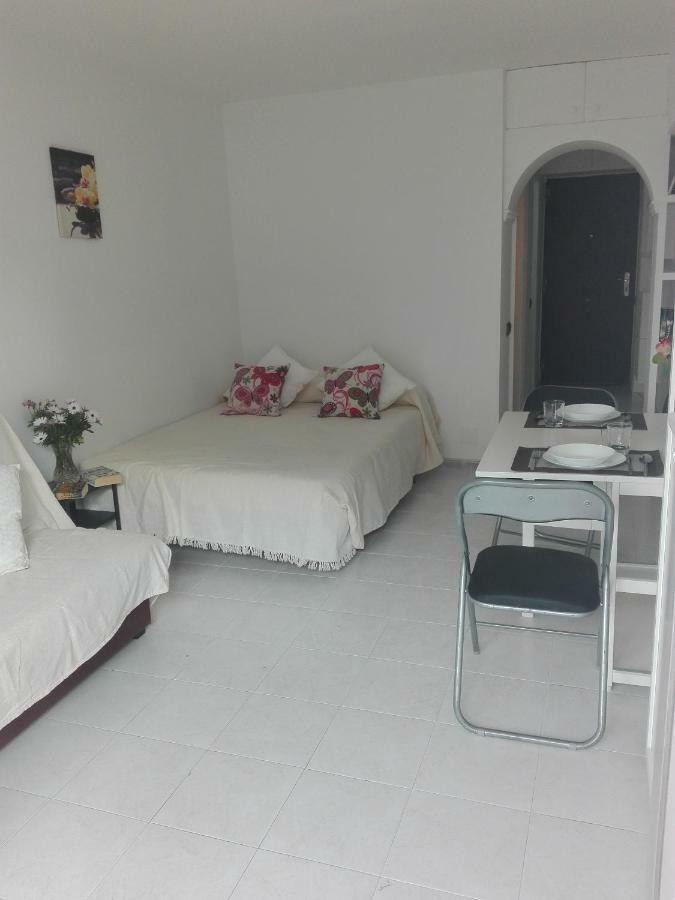 Estudio Sagitario Benalmadena Bagian luar foto
