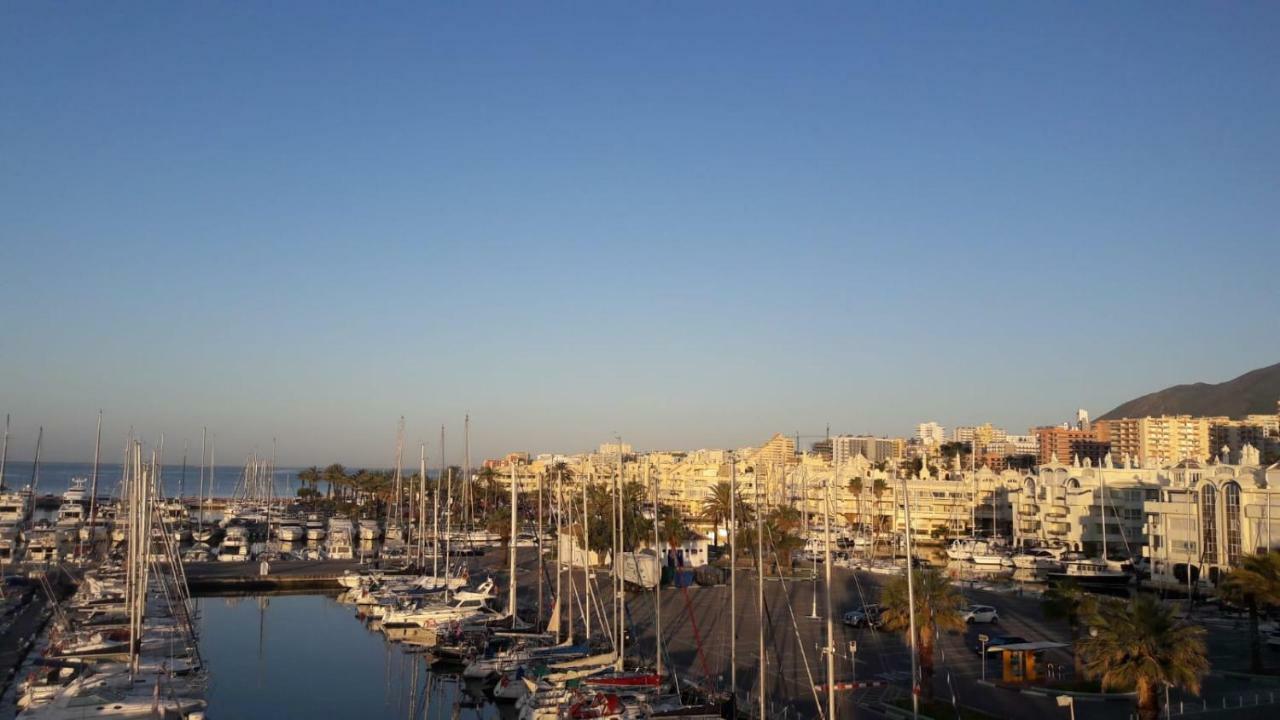 Estudio Sagitario Benalmadena Bagian luar foto